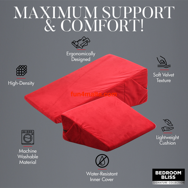 Love Cushion Set - Red ***